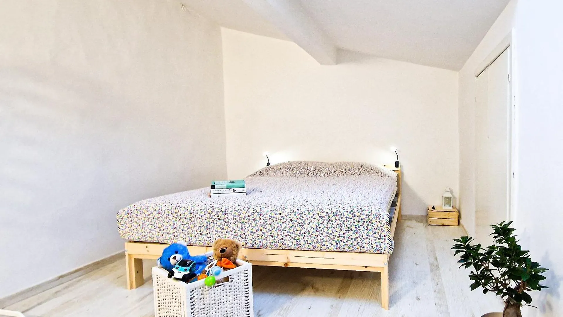 Milla Apartment In Art Deco Villa Florence
